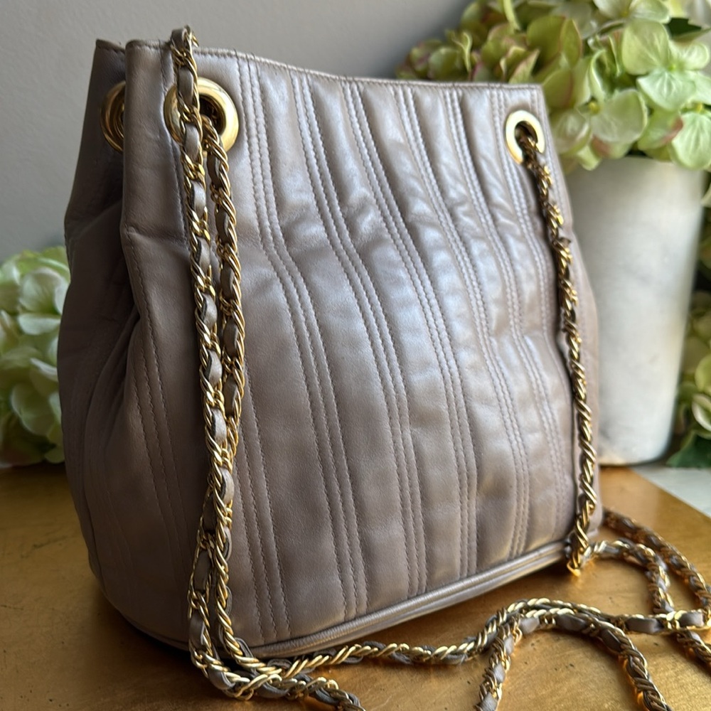 Vintage! Holt Renfrew Leather Chain Drawstring Convertible Bucket Bag